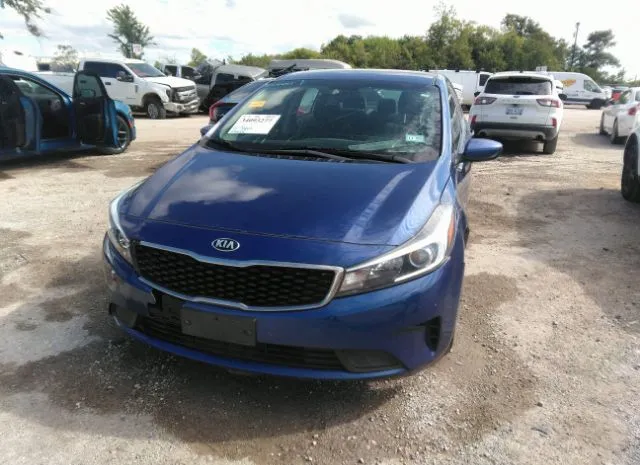 Photo 5 VIN: 3KPFL4A78JE194273 - KIA FORTE 