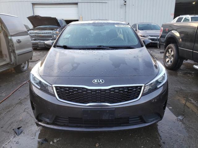 Photo 4 VIN: 3KPFL4A78JE201898 - KIA FORTE 