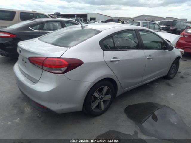 Photo 3 VIN: 3KPFL4A78JE210617 - KIA FORTE 