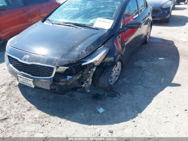 Photo 5 VIN: 3KPFL4A78JE220516 - KIA FORTE 