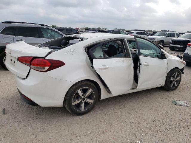 Photo 2 VIN: 3KPFL4A78JE225800 - KIA FORTE LX 