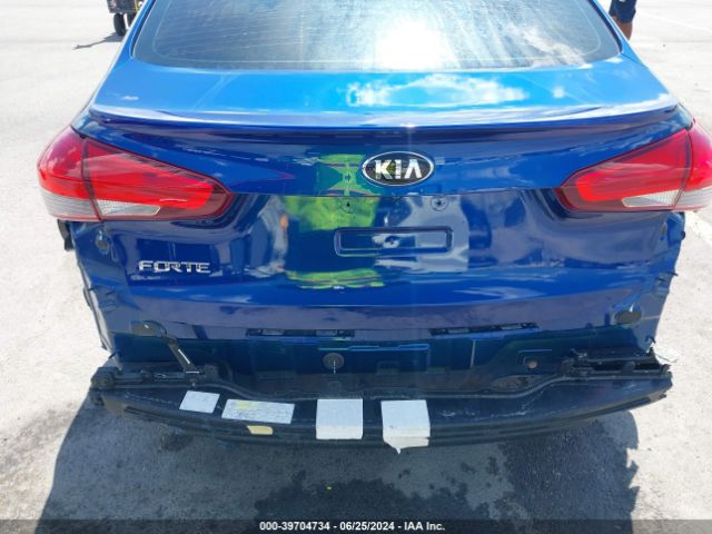 Photo 5 VIN: 3KPFL4A78JE226901 - KIA FORTE 