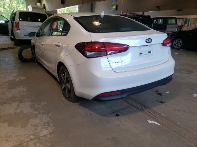 Photo 2 VIN: 3KPFL4A78JE235467 - KIA FORTE LX 