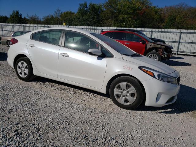 Photo 3 VIN: 3KPFL4A78JE247831 - KIA FORTE LX 