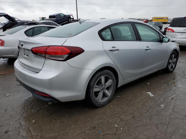 Photo 2 VIN: 3KPFL4A78JE259624 - KIA FORTE 