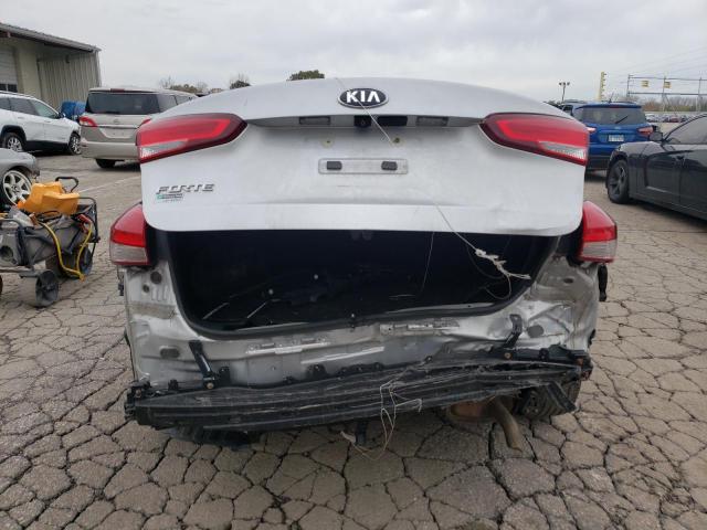 Photo 5 VIN: 3KPFL4A78JE259817 - KIA FORTE 