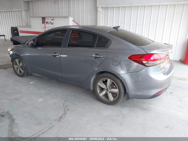 Photo 2 VIN: 3KPFL4A78JE267464 - KIA FORTE 