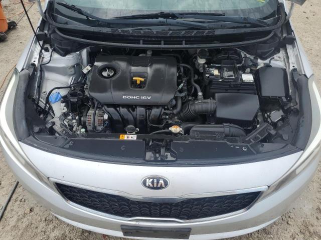 Photo 10 VIN: 3KPFL4A78JE273491 - KIA FORTE LX 