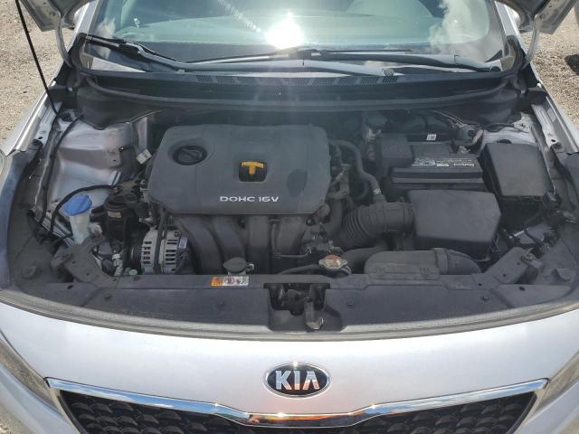 Photo 10 VIN: 3KPFL4A78JE274026 - KIA FORTE 