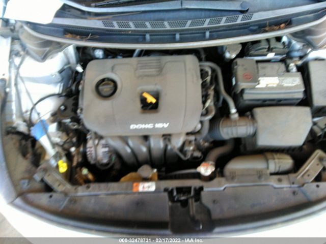 Photo 9 VIN: 3KPFL4A79HE019900 - KIA FORTE 