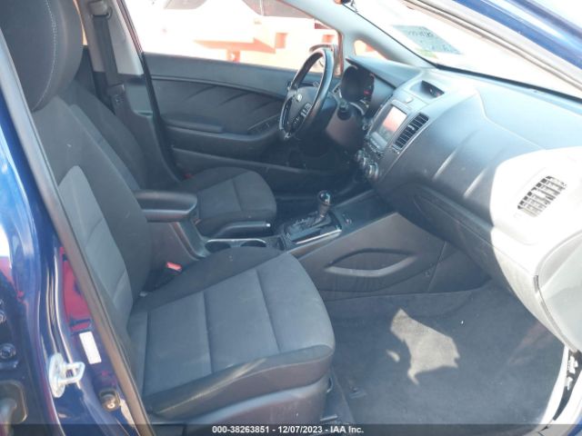 Photo 4 VIN: 3KPFL4A79HE020206 - KIA FORTE 