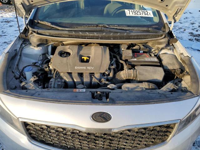 Photo 10 VIN: 3KPFL4A79HE030833 - KIA FORTE LX 