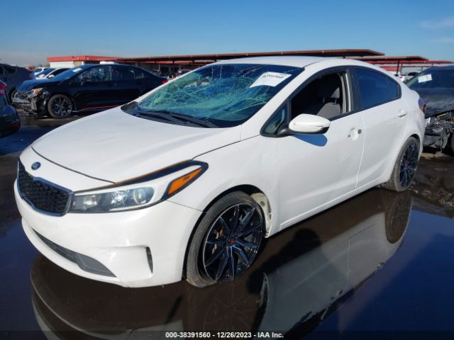 Photo 1 VIN: 3KPFL4A79HE035188 - KIA FORTE 