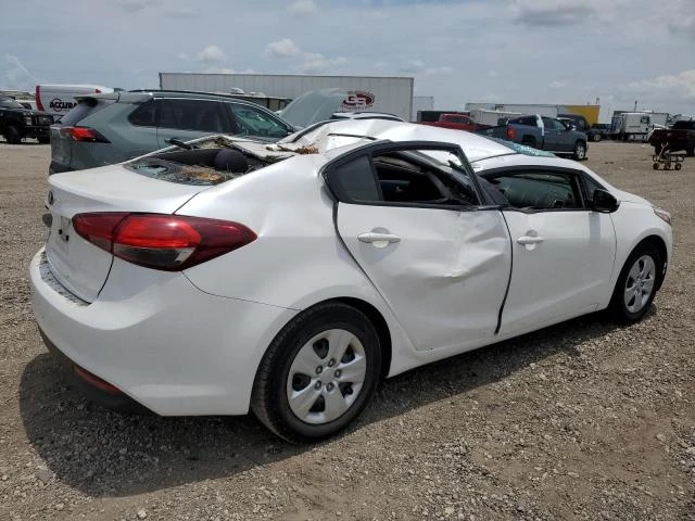 Photo 2 VIN: 3KPFL4A79HE040570 - KIA FORTE LX 