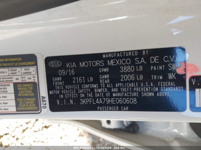 Photo 8 VIN: 3KPFL4A79HE060608 - KIA FORTE 