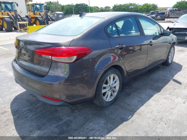 Photo 3 VIN: 3KPFL4A79HE074573 - KIA FORTE 