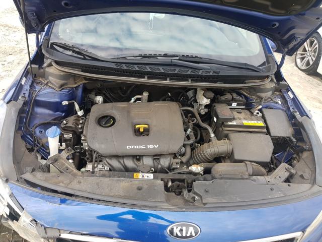 Photo 6 VIN: 3KPFL4A79HE100637 - KIA FORTE LX 