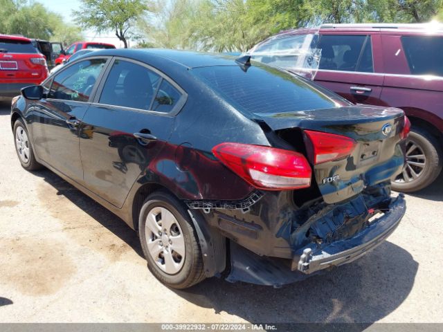 Photo 2 VIN: 3KPFL4A79HE119429 - KIA FORTE 