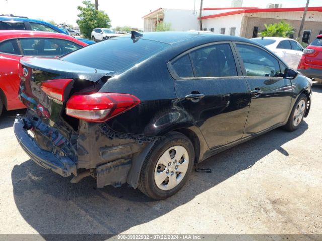 Photo 3 VIN: 3KPFL4A79HE119429 - KIA FORTE 