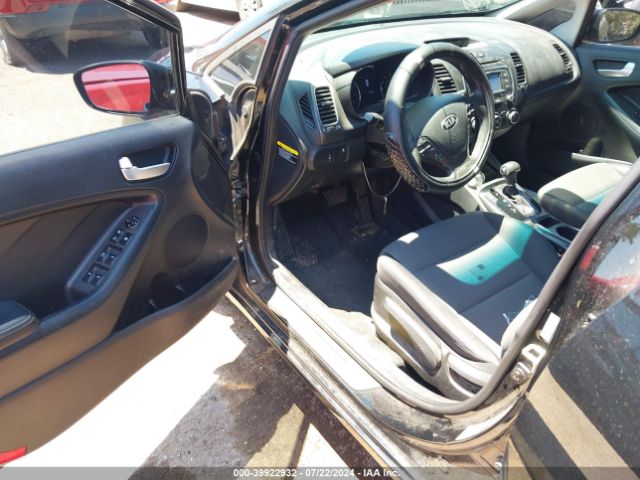 Photo 4 VIN: 3KPFL4A79HE119429 - KIA FORTE 