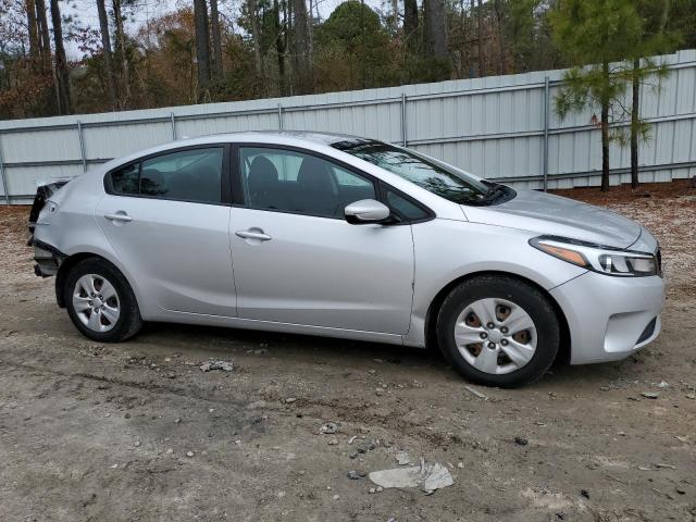 Photo 3 VIN: 3KPFL4A79HE125635 - KIA FORTE LX 