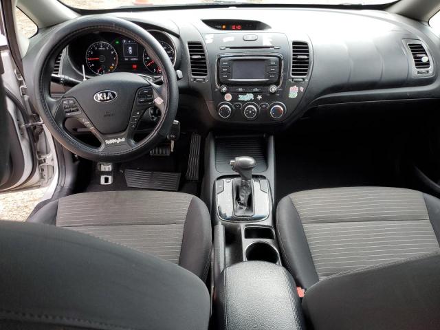 Photo 7 VIN: 3KPFL4A79HE125635 - KIA FORTE LX 