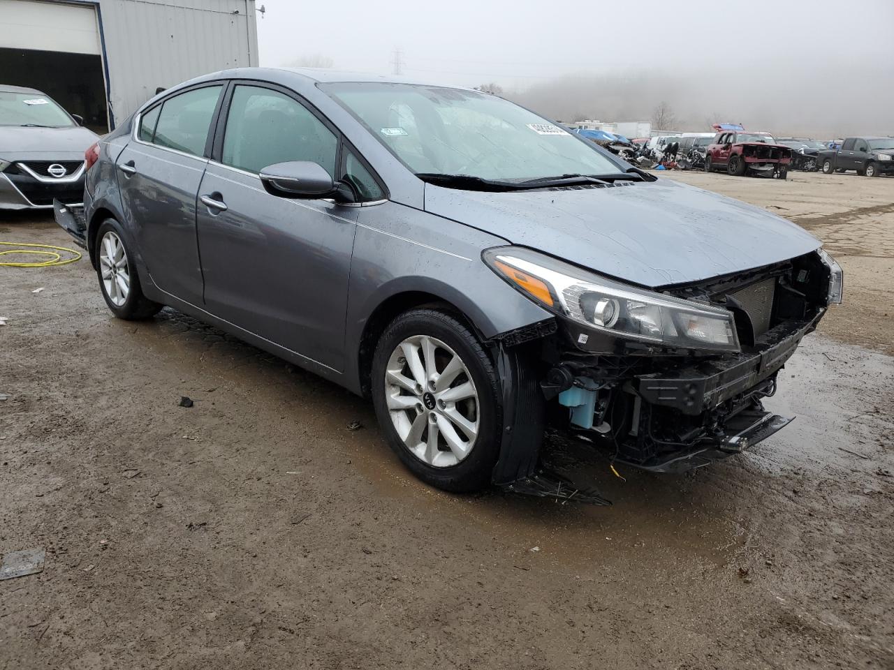 Photo 3 VIN: 3KPFL4A79HE140992 - KIA FORTE 