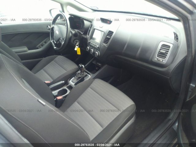 Photo 4 VIN: 3KPFL4A79HE145142 - KIA FORTE 