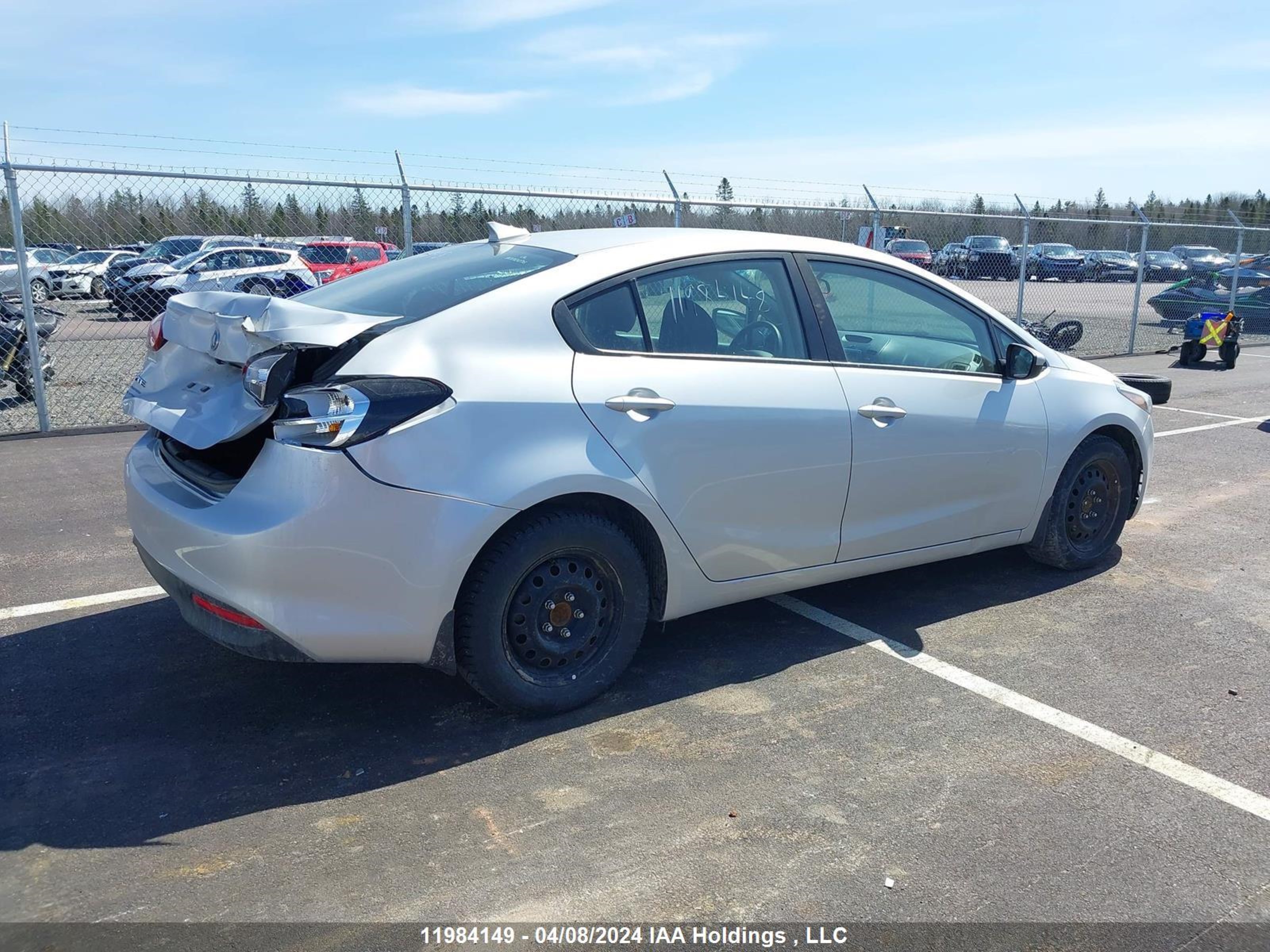 Photo 3 VIN: 3KPFL4A79HE148008 - KIA FORTE 