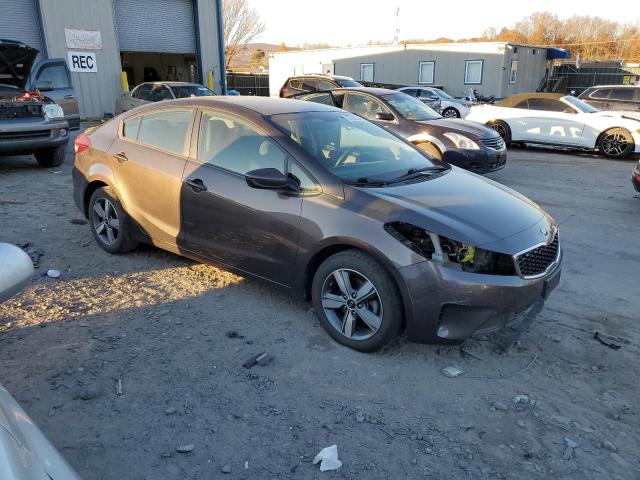 Photo 3 VIN: 3KPFL4A79JE169043 - KIA FORTE LX 