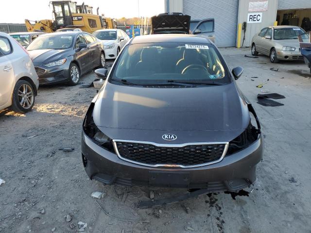 Photo 4 VIN: 3KPFL4A79JE169043 - KIA FORTE LX 