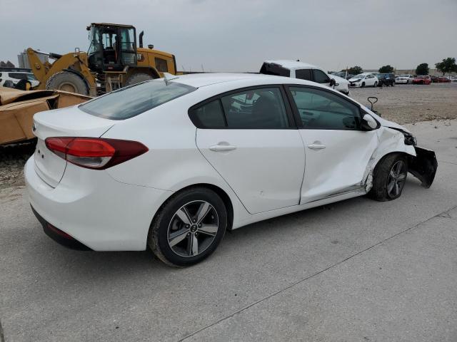 Photo 2 VIN: 3KPFL4A79JE169236 - KIA FORTE LX 