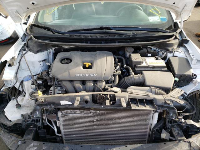 Photo 6 VIN: 3KPFL4A79JE171147 - KIA FORTE 