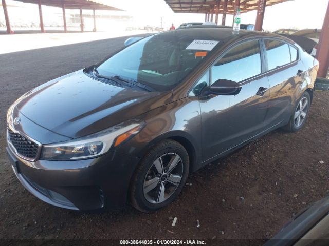 Photo 1 VIN: 3KPFL4A79JE172850 - KIA FORTE 