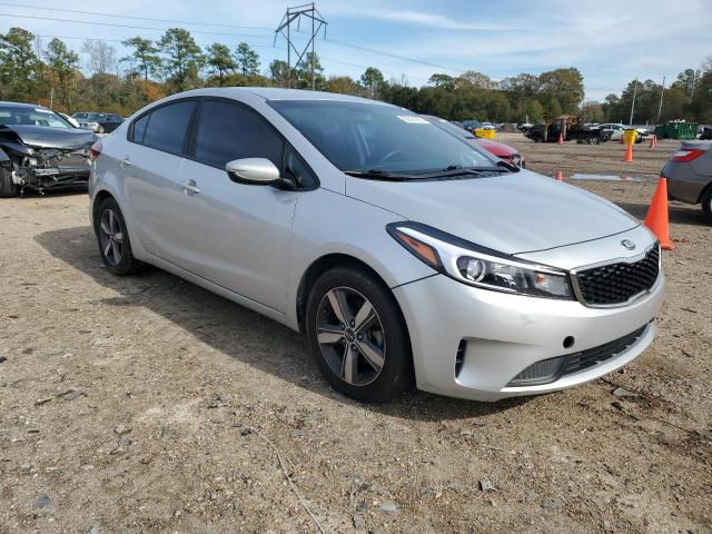 Photo 3 VIN: 3KPFL4A79JE173285 - KIA FORTE 