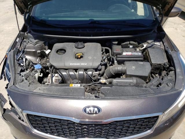 Photo 10 VIN: 3KPFL4A79JE173397 - KIA FORTE 