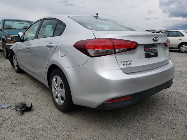 Photo 2 VIN: 3KPFL4A79JE178390 - KIA FORTE LX 