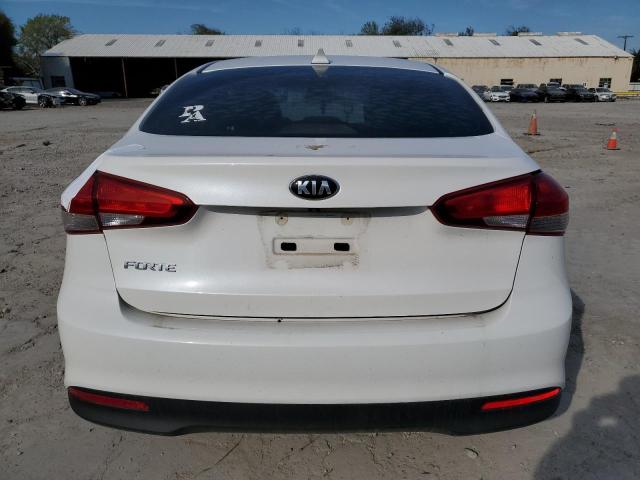 Photo 5 VIN: 3KPFL4A79JE206110 - KIA FORTE LX 