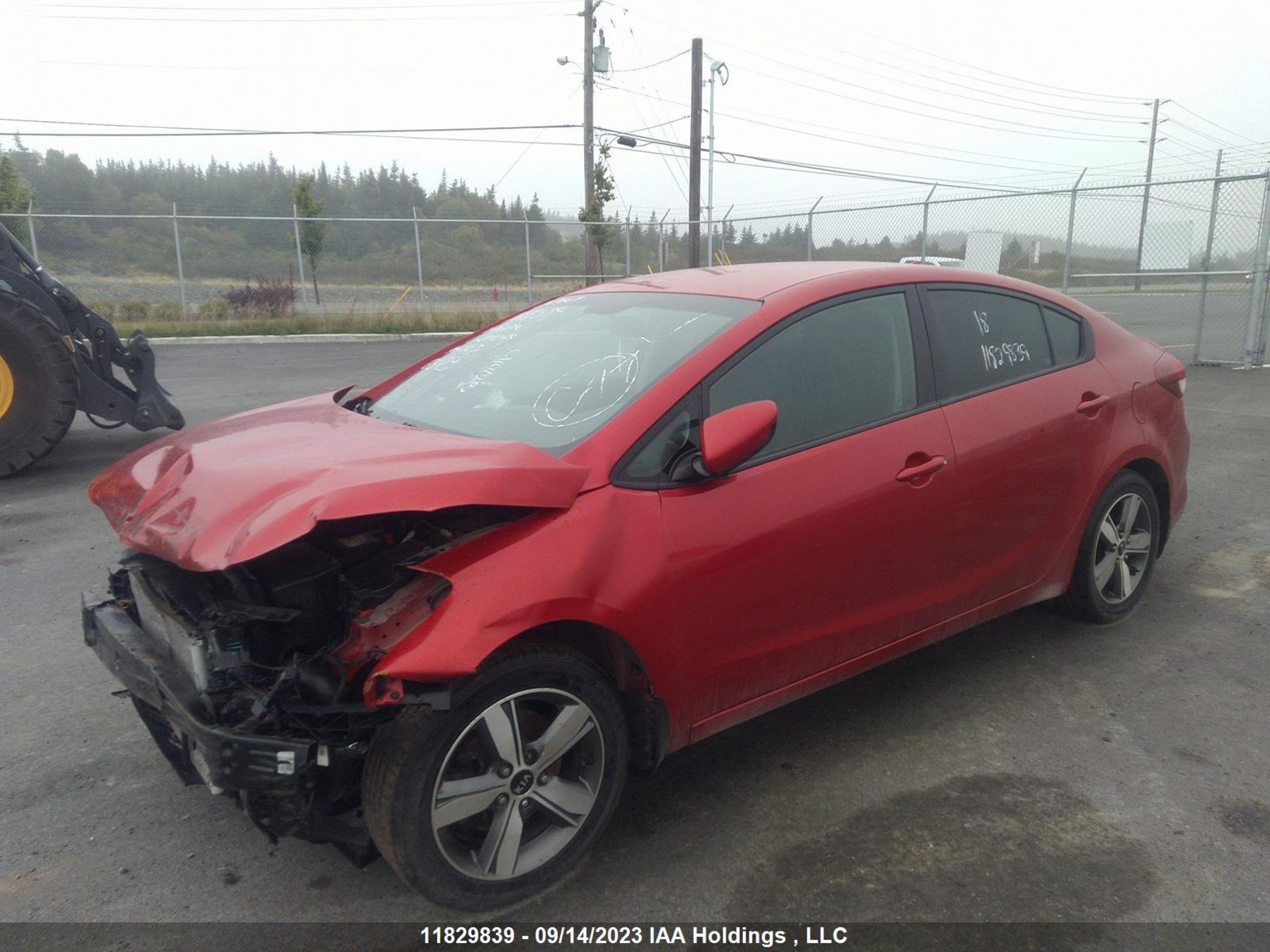 Photo 1 VIN: 3KPFL4A79JE208049 - KIA FORTE 