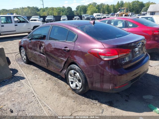 Photo 2 VIN: 3KPFL4A79JE208326 - KIA FORTE 