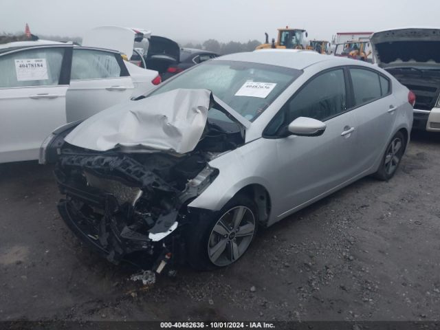 Photo 1 VIN: 3KPFL4A79JE240063 - KIA FORTE 