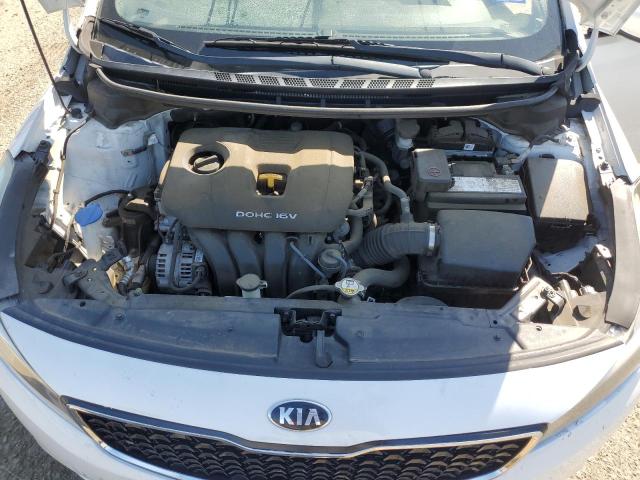 Photo 10 VIN: 3KPFL4A79JE240953 - KIA FORTE 