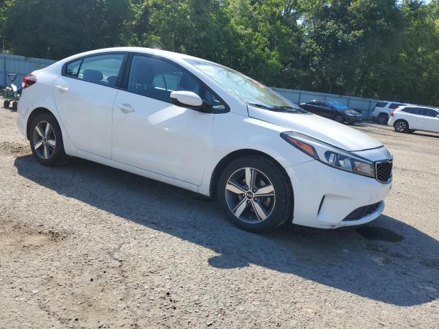 Photo 3 VIN: 3KPFL4A79JE240953 - KIA FORTE 