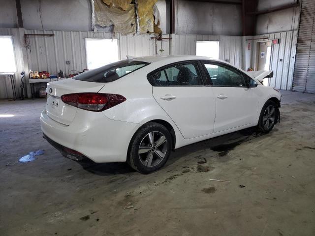 Photo 2 VIN: 3KPFL4A79JE245201 - KIA FORTE LX 