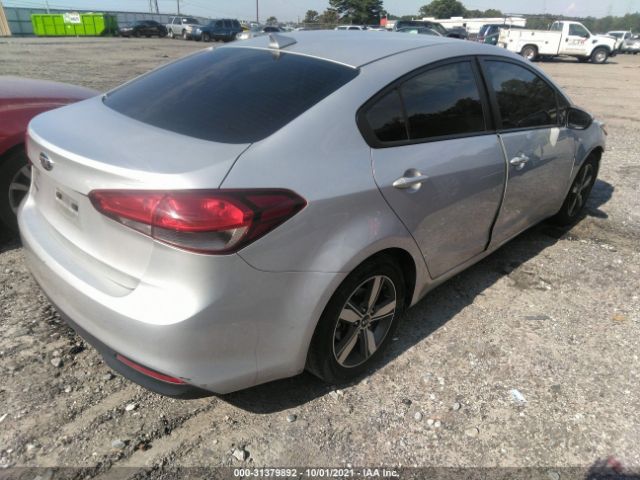 Photo 3 VIN: 3KPFL4A79JE248552 - KIA FORTE 