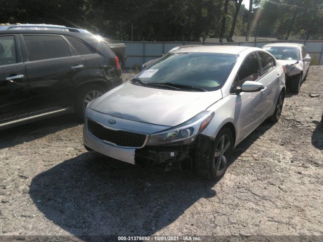 Photo 5 VIN: 3KPFL4A79JE248552 - KIA FORTE 