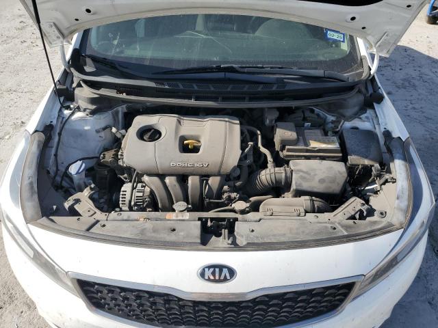 Photo 10 VIN: 3KPFL4A79JE261060 - KIA FORTE LX 