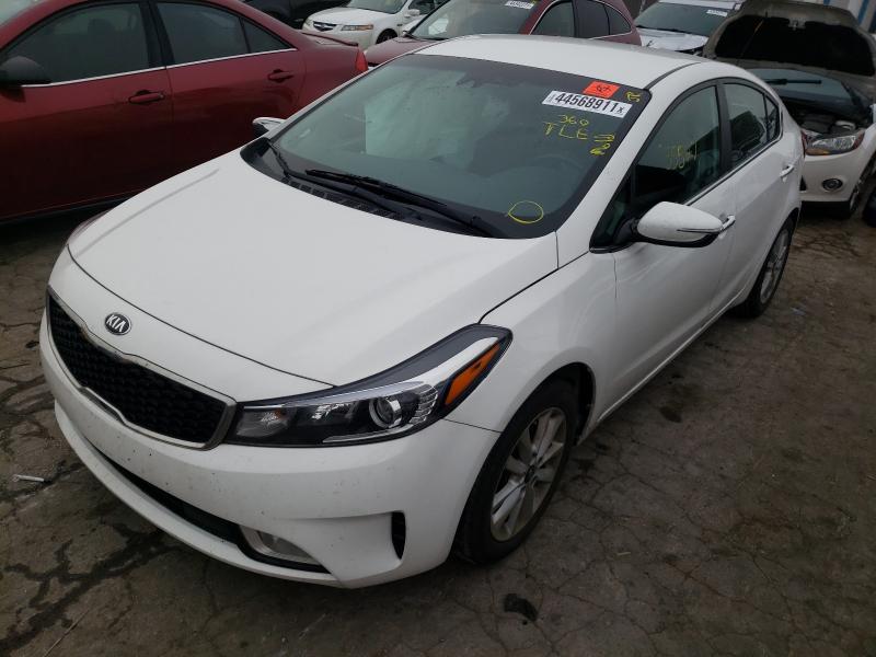 Photo 1 VIN: 3KPFL4A7XHE023311 - KIA FORTE LX 