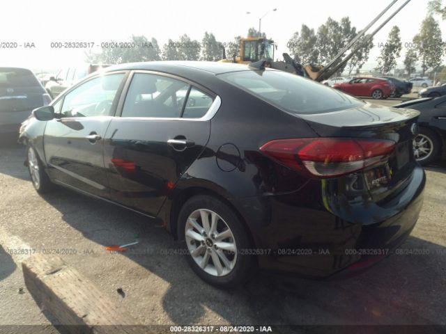 Photo 2 VIN: 3KPFL4A7XHE024670 - KIA FORTE 