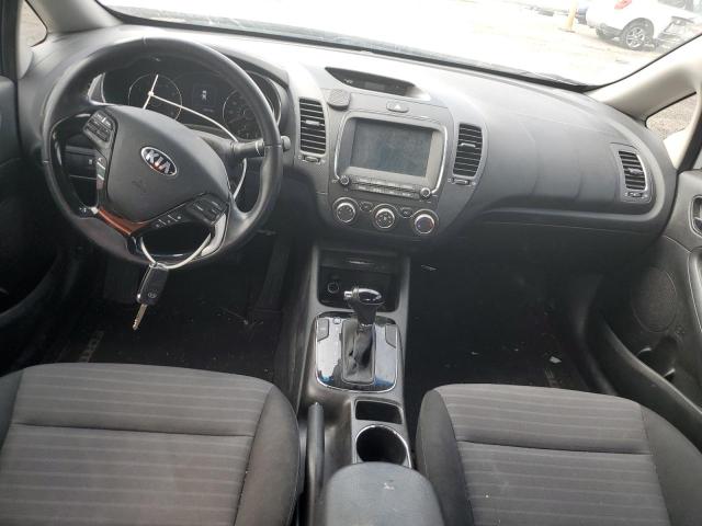 Photo 7 VIN: 3KPFL4A7XHE027097 - KIA FORTE 